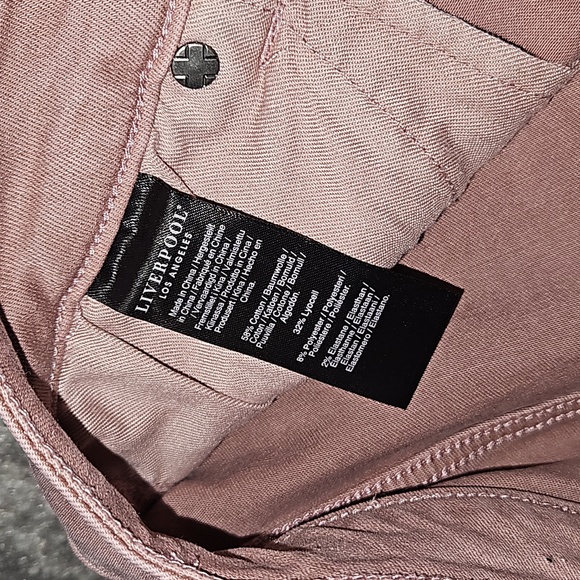 Liverpool Kennedy Crop Strap With Raw Hem Size 4/27 in Aster Mauve - Picture 6 of 8